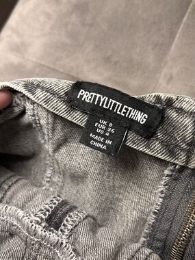 PrettyLittleThing Washed Gray Denim Jacket